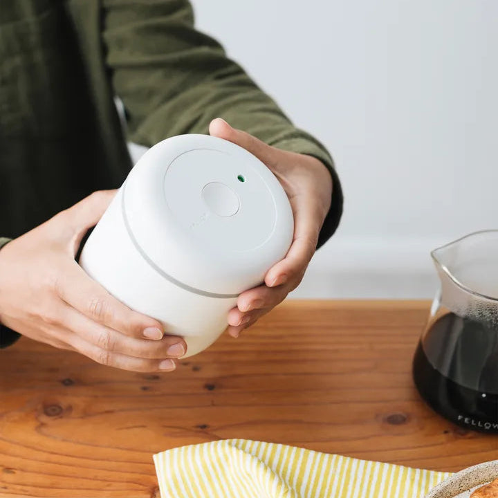 Atmos Vacuum Canister 0.7L - Matte White