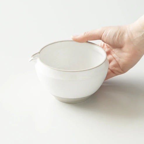 Katakuchi Matcha Bowl - Kumoi White