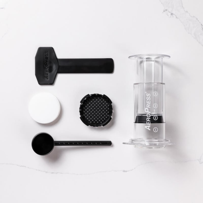 AeroPress - صانع القهوة الشفاف