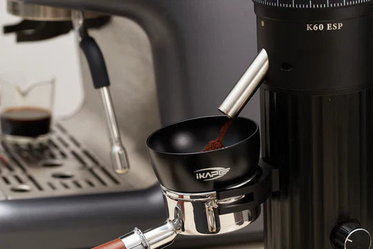 Espresso Magnetic Dosing Funnel Black 58mm