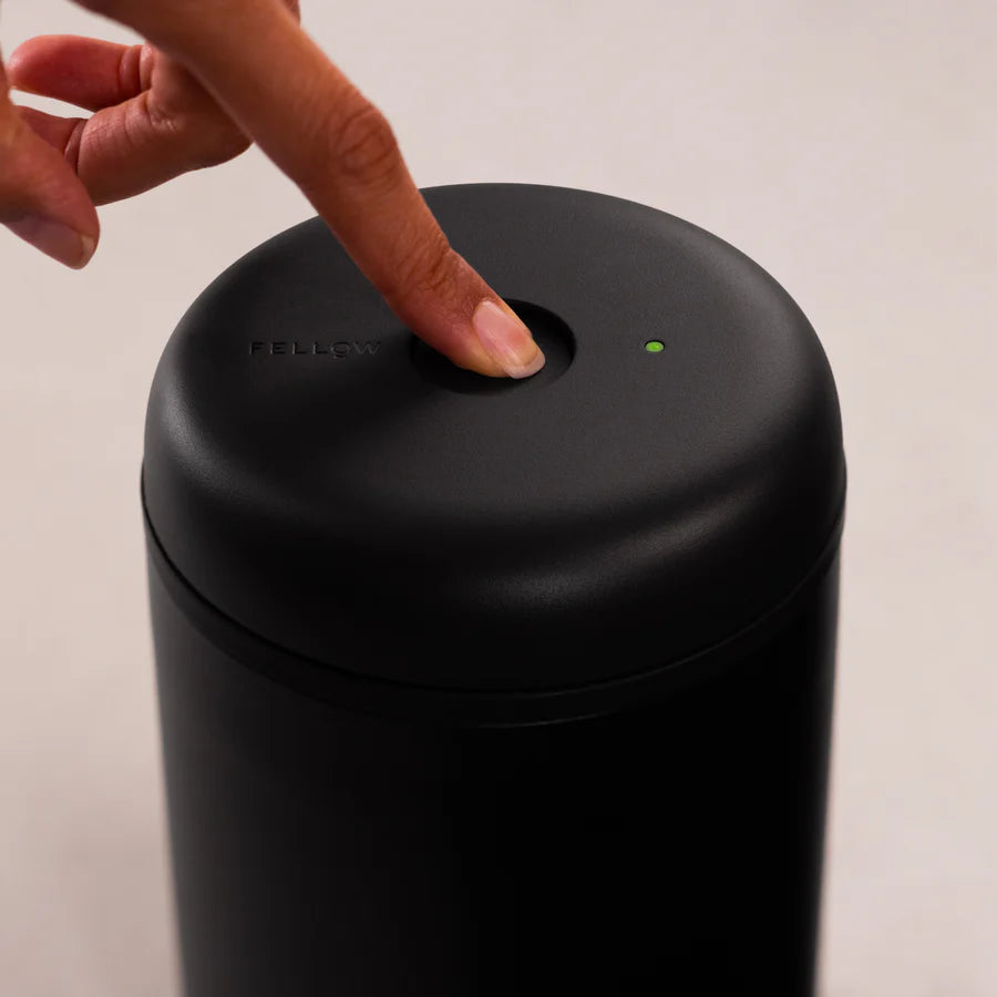 Electric Atmos Vacuum Canister 0.7L