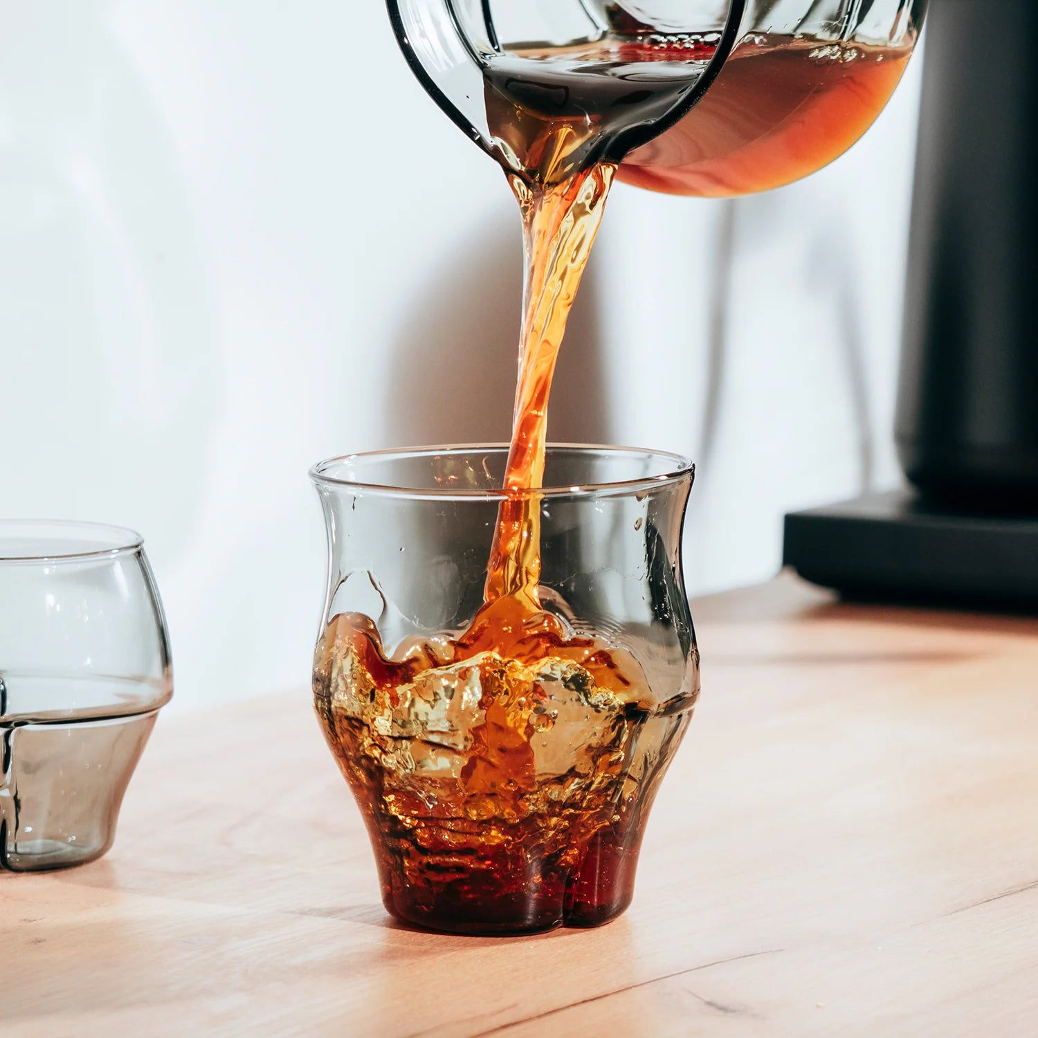 AVENSI WAVE Alto Tasting Glass - Black